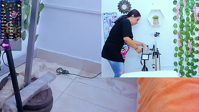 Daki Ume  online show from March 2025 01:56:02 AM