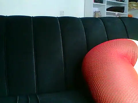 Switmelanin online show from February 2026 09:20:01 PM