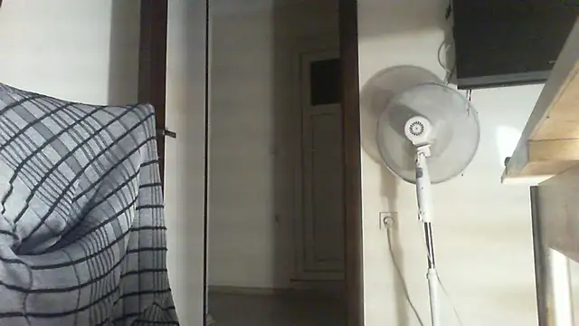 Snapshot of thekeys chatting on May 2026 07:33:01 PM thekeys online show from May 2026 07:33:01 PM