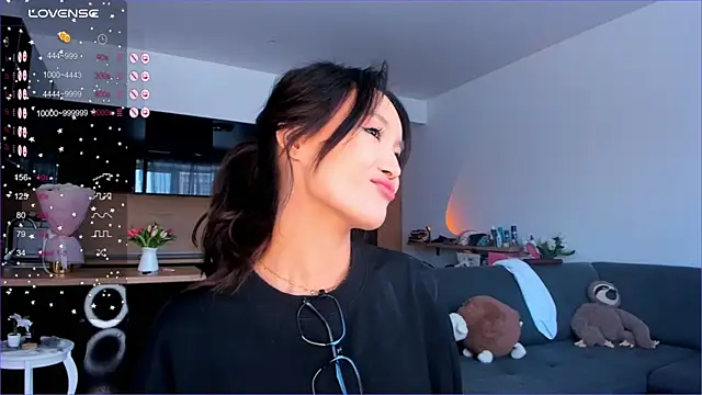 Sweet yasu online show from March 2025 08:21:02 AM