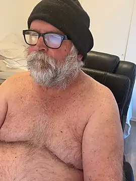 Snapshot of Drummajor chatting on January 2025 04:01:02 PM Drummajor online show from January 2025 04:01:02 PM