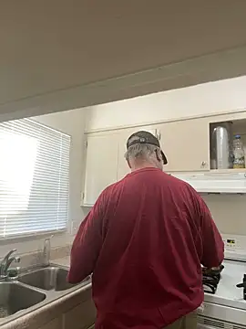 Snapshot of Drummajor chatting on February 2025 12:46:01 AM Drummajor online show from February 2025 12:46:01 AM