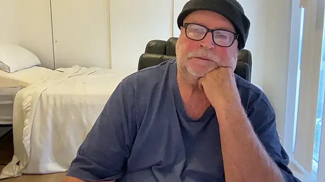 Snapshot of Drummajor chatting on March 2025 06:22:02 PM Drummajor online show from March 2025 06:22:02 PM