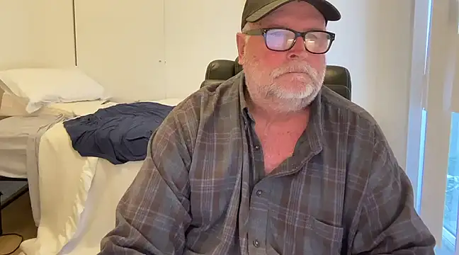 Snapshot of Drummajor chatting on March 2025 05:37:01 PM Drummajor online show from March 2025 05:37:01 PM