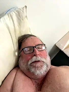 Snapshot of Drummajor chatting on November 2025 12:31:01 AM Drummajor online show from November 2025 12:31:01 AM