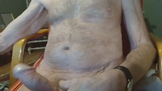 Snapshot of lasseoldman chatting on February 2026 04:25:02 PM lasseoldman online show from February 2026 04:25:02 PM