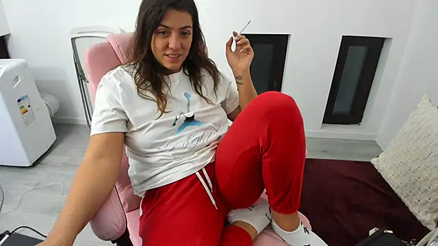 Snapshot of Dyana_Kaylinn chatting on September 2025 04:05:02 AM Dyana Kaylinn online show from September 2025 04:05:02 AM