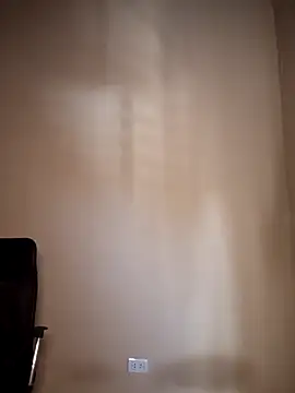 0hYeahbb online show from February 2025 06:15:02 PM