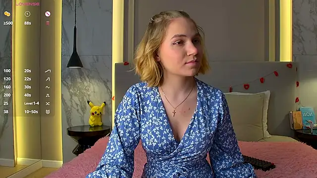 EllenaGreen online show from March 2025 06:00:02 PM