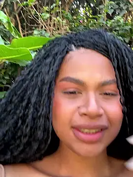 nayah   online show from January 2025 03:27:01 PM