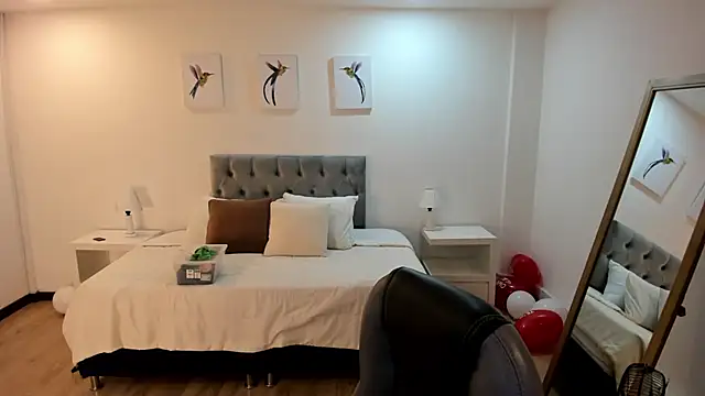  Natalie18 online show from February 2025 03:04:01 AM