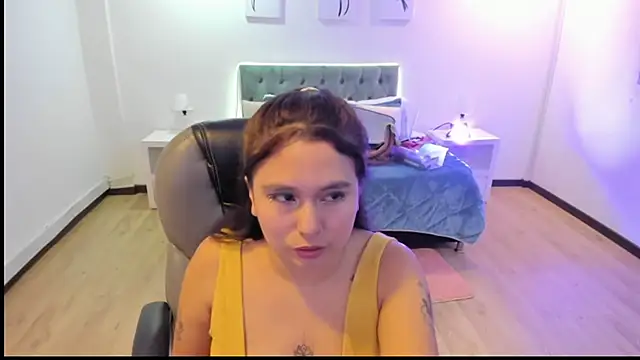  Natalie18 online show from December 2025 03:37:02 AM