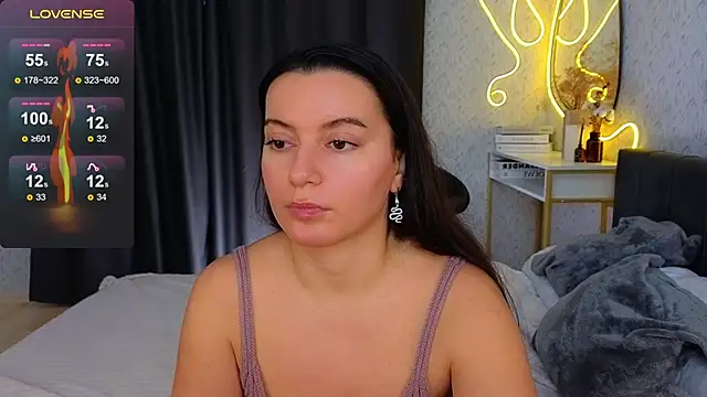 Snapshot of YourSweetDream_ chatting on January 2025 08:09:02 AM YourSweetDream online show from January 2025 08:09:02 AM