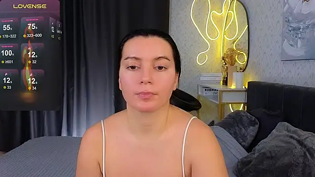 Snapshot of YourSweetDream_ chatting on March 2025 08:38:01 AM YourSweetDream online show from March 2025 08:38:01 AM