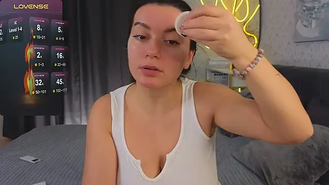 Snapshot of YourSweetDream_ chatting on March 2025 07:45:01 AM YourSweetDream online show from March 2025 07:45:01 AM