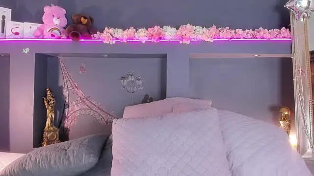 rosemonrooe online show from January 2025 03:28:02 PM