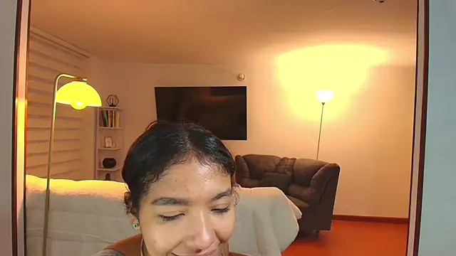 samy jonnes  online show from October 2025 11:02:01 PM