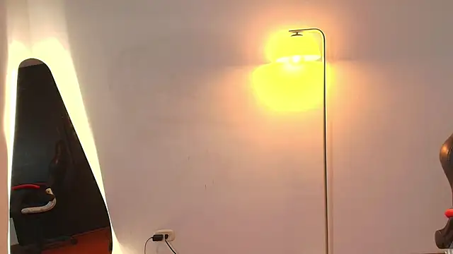 samy jonnes  online show from November 2025 12:00:02 AM