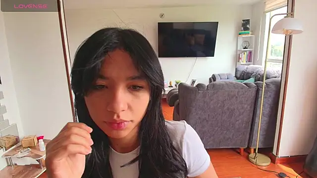 samy jonnes  online show from April 2026 03:10:02 PM