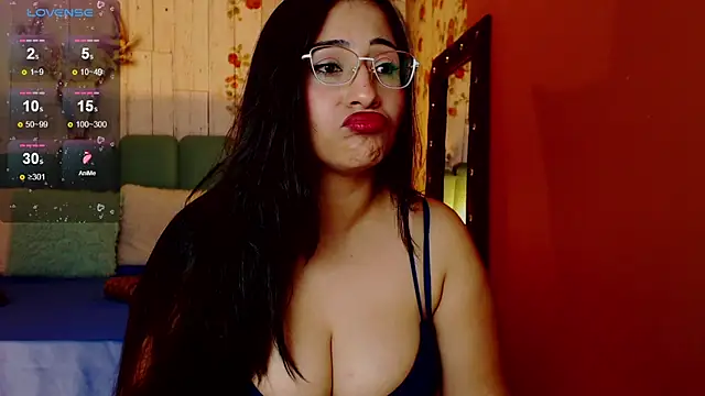 Alison Simmons online show from March 2025 02:26:01 PM