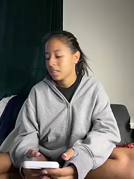 VanessaBling online show from January 2025 04:13:01 PM