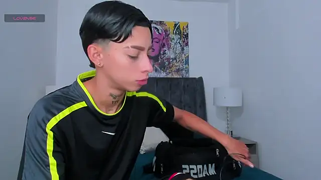 AmberAdams  online show from December 2024 01:28:01 PM