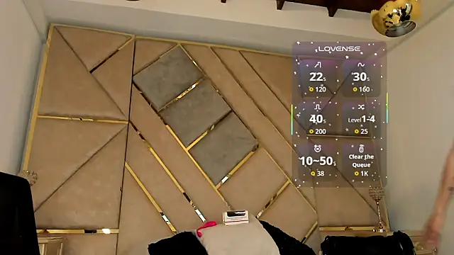 AmberAdams  online show from September 2025 01:11:01 PM