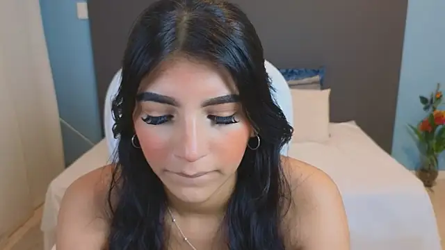 maiaa ruiz online show from March 2025 01:41:01 PM