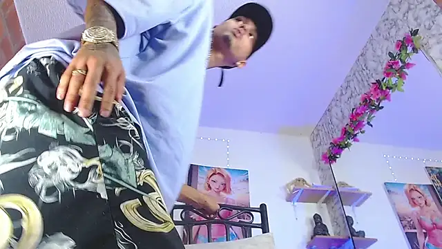 Liam lee online show from September 2025 01:38:02 PM