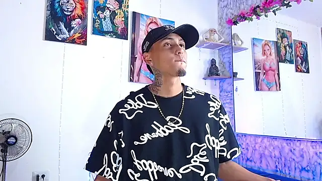 Liam lee online show from October 2025 11:05:02 PM