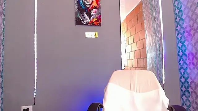 Liam lee online show from April 2026 09:17:02 PM