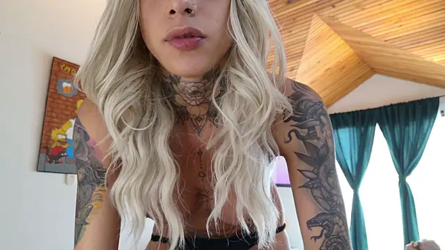 Juana 777 online show from September 2025 03:50:02 PM