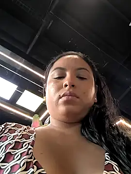 Francesca ferrari online show from January 2025 09:26:02 PM