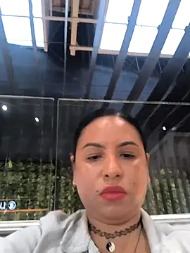 Francesca ferrari online show from September 2025 08:34:02 PM