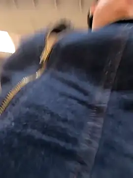 Francesca ferrari online show from April 2026 06:20:01 PM