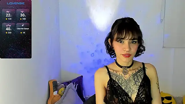 Badxbitch online show from December 2024 06:26:01 AM