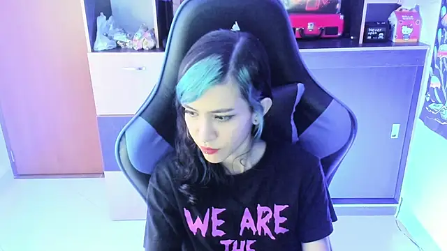 Badxbitch online show from March 2026 04:40:02 AM