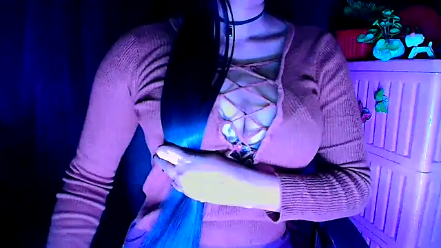 Snapshot of Kashish_11 chatting on December 2024 10:01:02 PM Kashish 11 online show from December 2024 10:01:02 PM