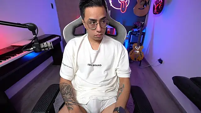 granxarma960 online show from December 2024 04:51:02 AM