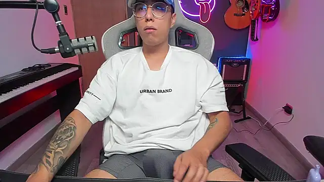 granxarma960 online show from January 2025 04:38:01 AM