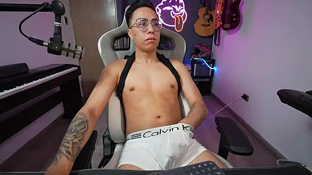 granxarma960 online show from February 2025 04:46:02 AM