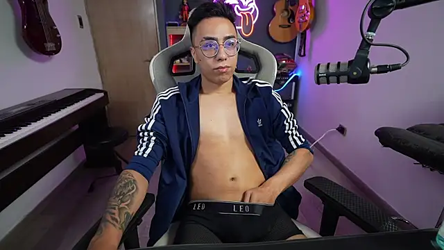 granxarma960 online show from February 2025 05:41:01 AM