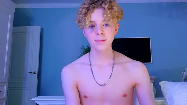 Snapshot of Kudi_Minnt chatting on February 2025 01:22:02 PM Kudi Minnt online show from February 2025 01:22:02 PM