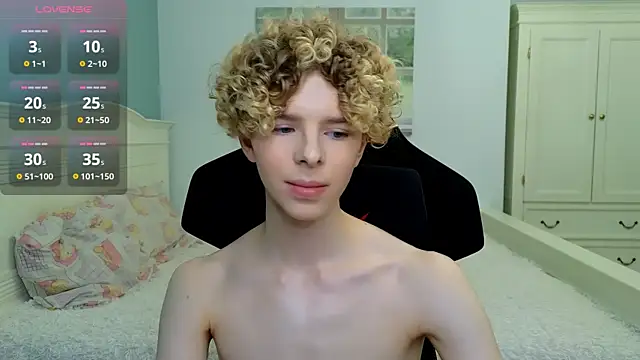 Snapshot of Kudi_Minnt chatting on October 2025 05:37:01 PM Kudi Minnt online show from October 2025 05:37:01 PM