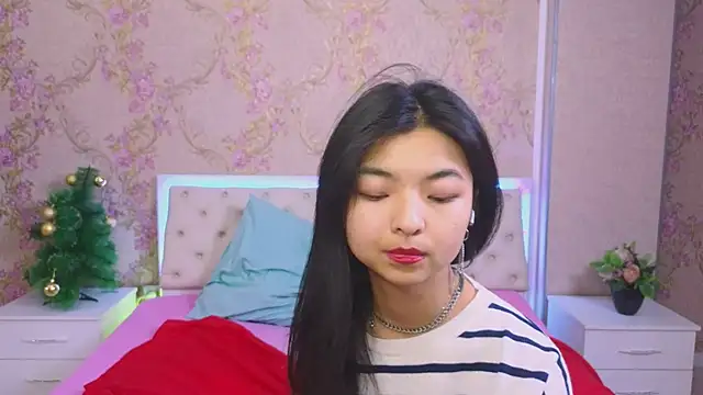 Shy Kira online show from January 2025 06:28:01 PM