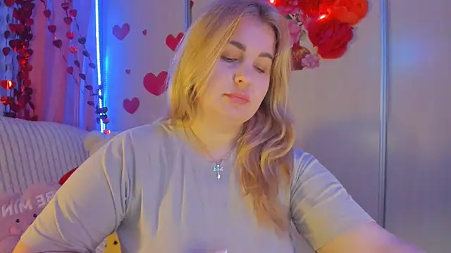 CoraSwon online show from February 2025 09:16:02 PM