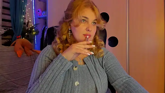 Snapshot of CoraSwon chatting on February 2026 04:21:02 PM CoraSwon online show from February 2026 04:21:02 PM