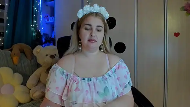 Snapshot of CoraSwon chatting on March 2026 04:53:02 PM CoraSwon online show from March 2026 04:53:02 PM