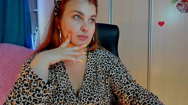 CoraSwon online show from June 2026 02:40:02 PM