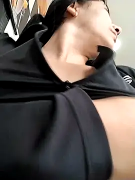 Nathalia-001 online show from March 2025 05:59:02 PM